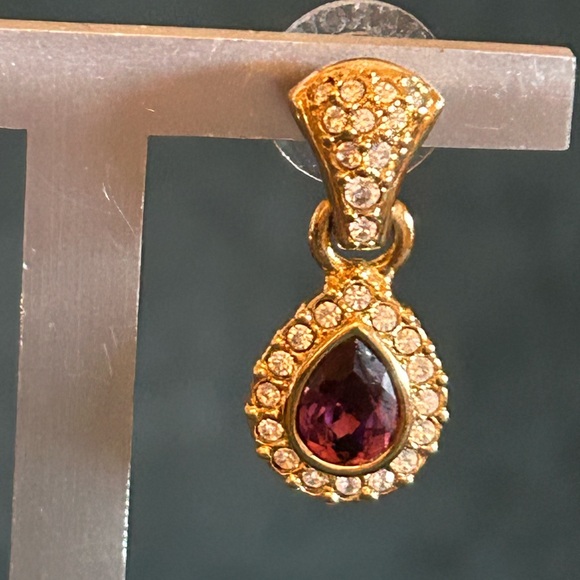 🎅🏻 GORGEOUS VINTAGE SWAROVSKI PEAR-SHAPED AMETHYST/CLEAR CRYSTAL DANGLE EARRINGS - Picture 3 of 6